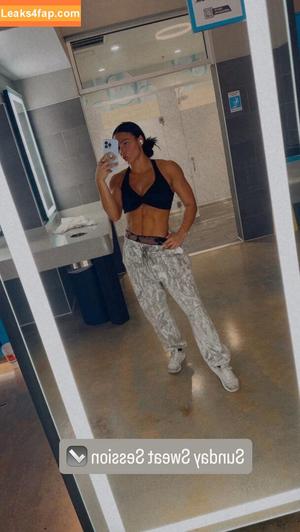 Kiana James фото #0020