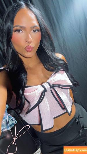 Kiana James фото #0022