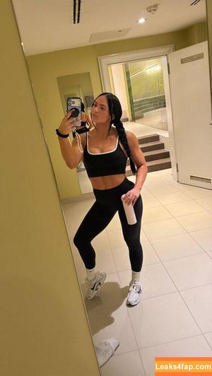 Kiana James фото #0043