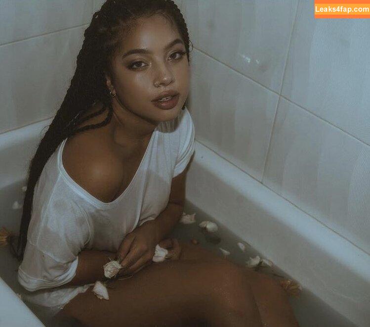 Kiana Ledé / kianalede leaked photo photo #0021