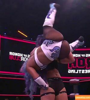 Kiera Hogan photo #0074