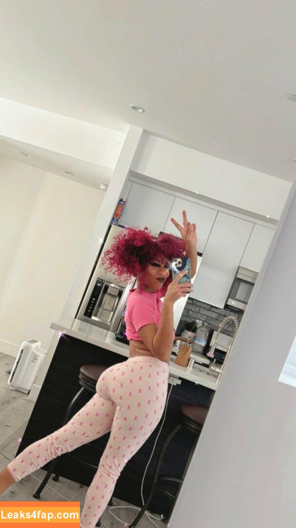 KieraPlease / itsmekiera leaked photo photo #0017