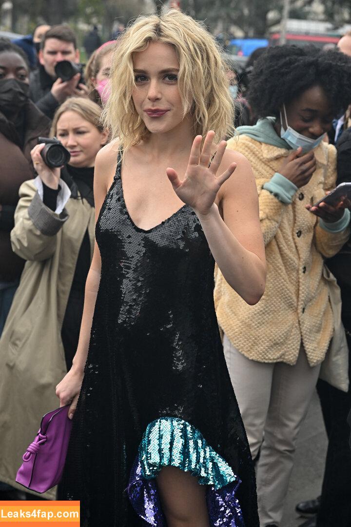 Kiernan Shipka / AdventuresSabrina / kiernanshipka leaked photo photo #0035