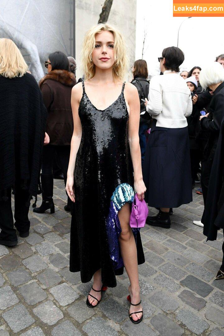 Kiernan Shipka / AdventuresSabrina / kiernanshipka leaked photo photo #0045