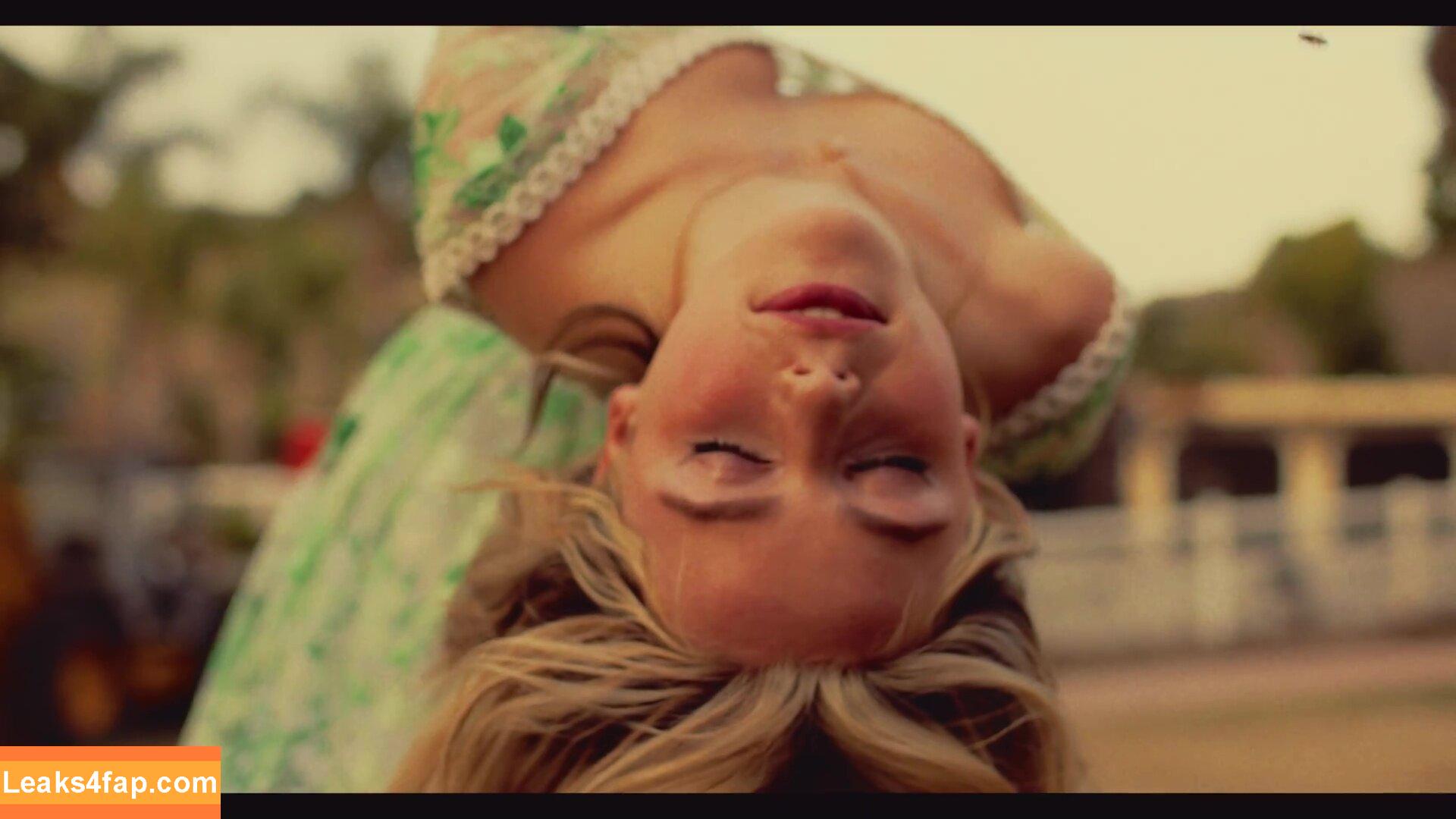 Kiernan Shipka / AdventuresSabrina / kiernanshipka leaked photo photo #0053