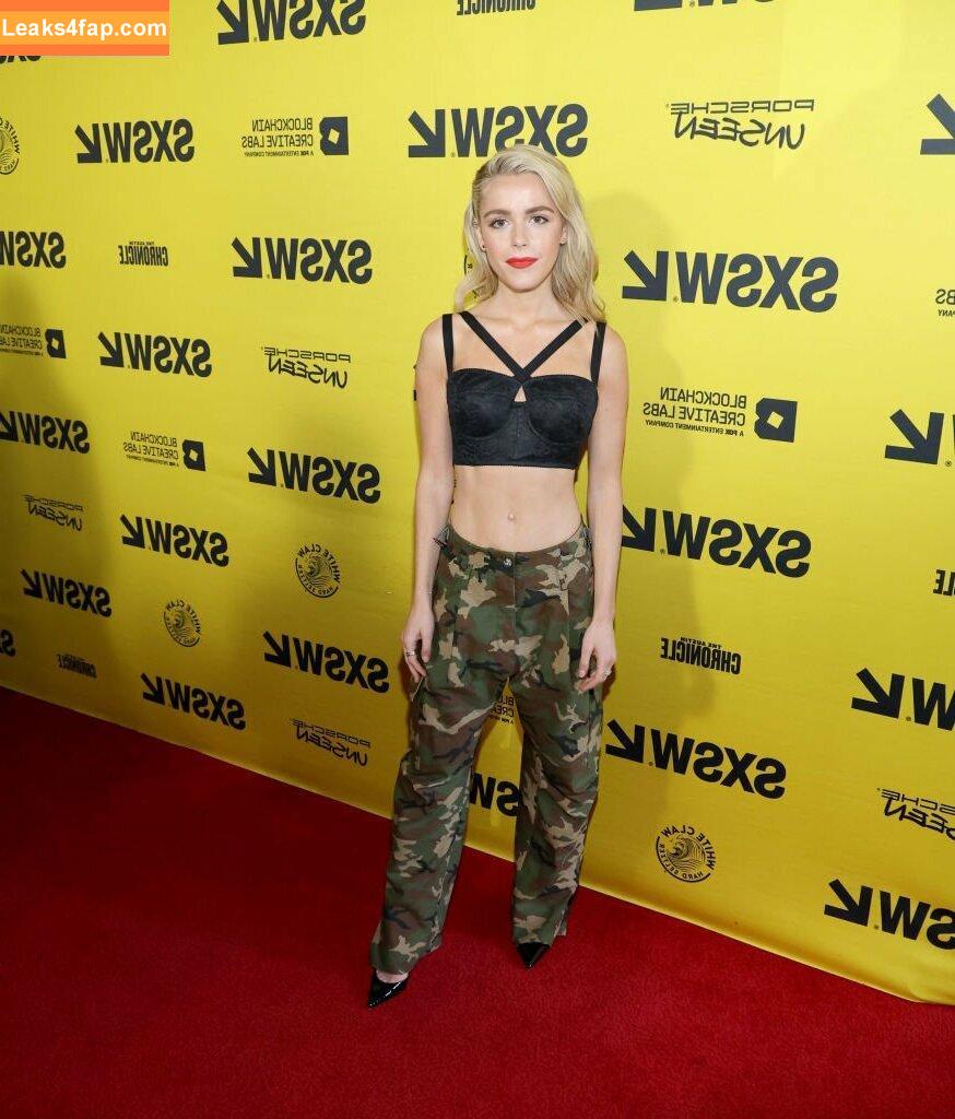 Kiernan Shipka / AdventuresSabrina / kiernanshipka leaked photo photo #0076