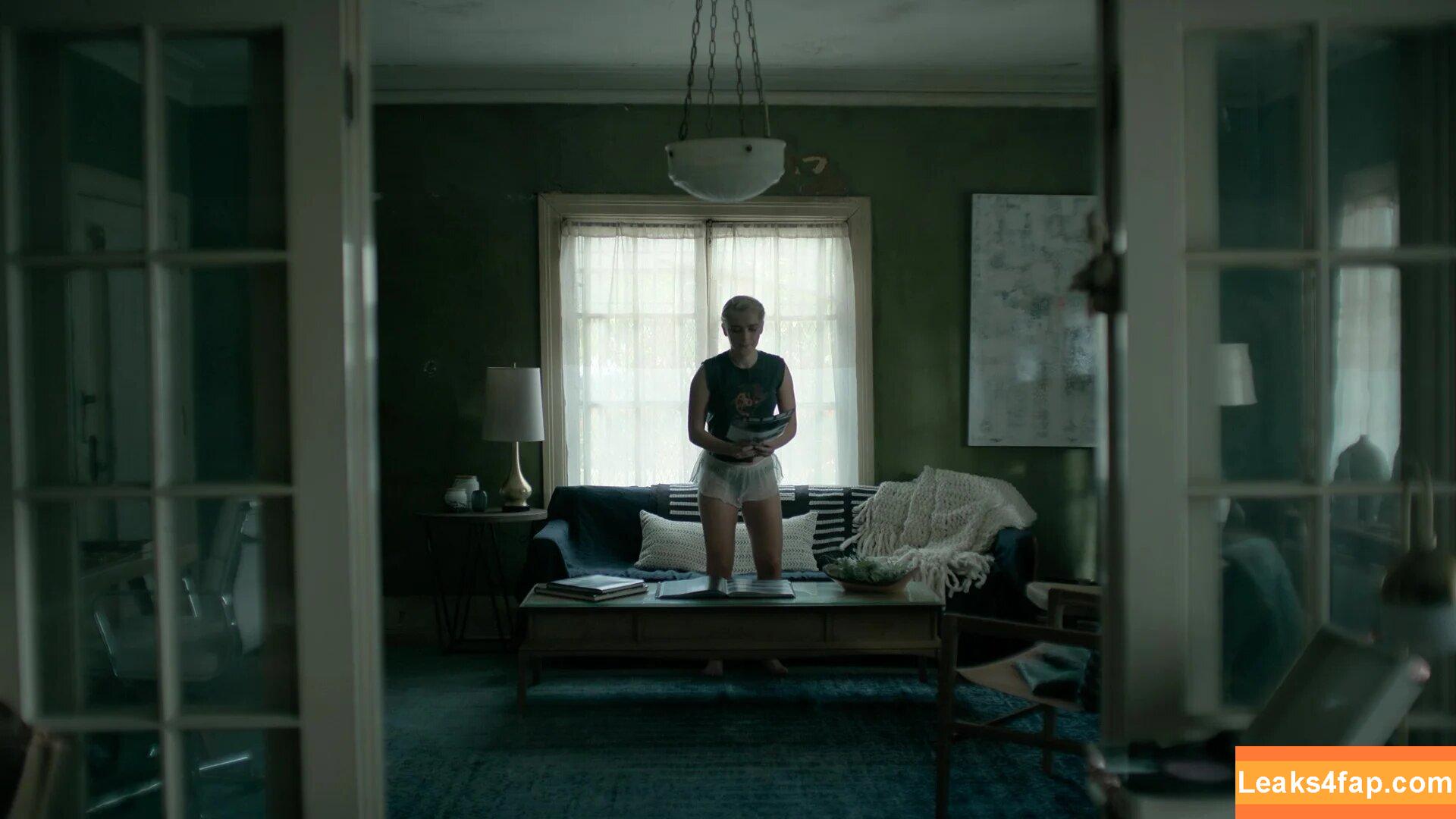 Kiernan Shipka / AdventuresSabrina / kiernanshipka leaked photo photo #0209