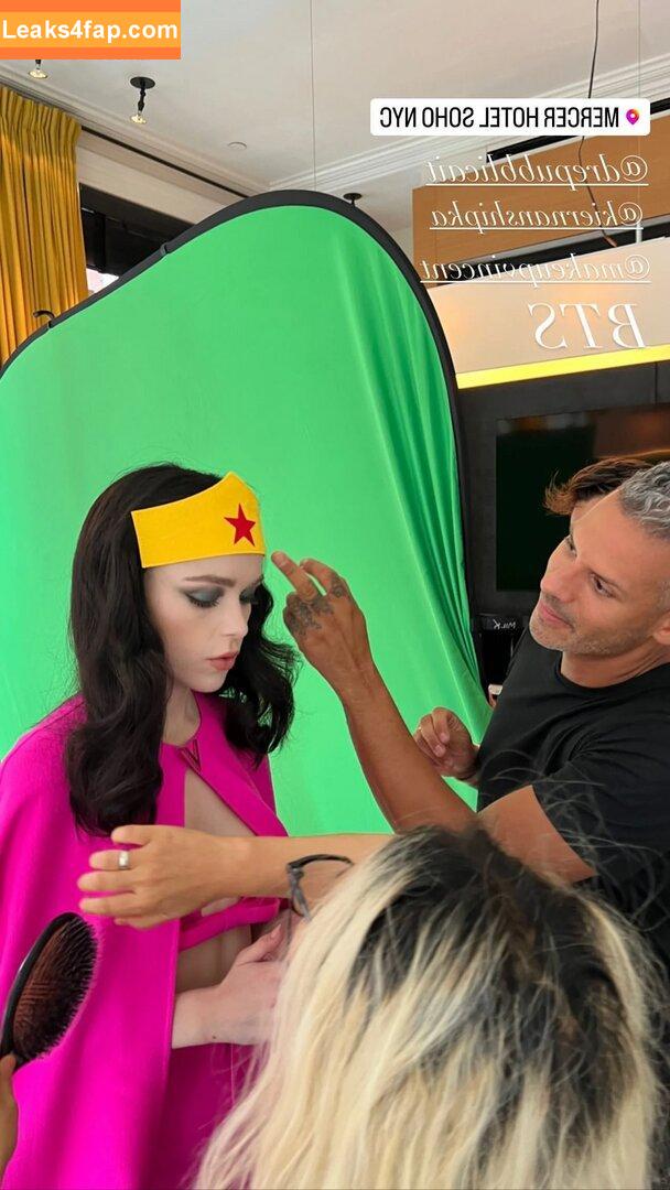 Kiernan Shipka / AdventuresSabrina / kiernanshipka leaked photo photo #0269