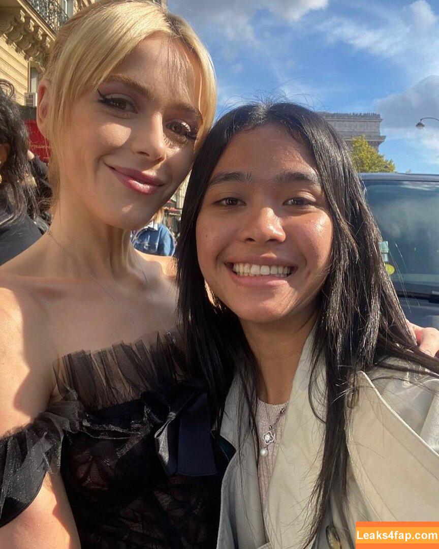 Kiernan Shipka / AdventuresSabrina / kiernanshipka leaked photo photo #0339