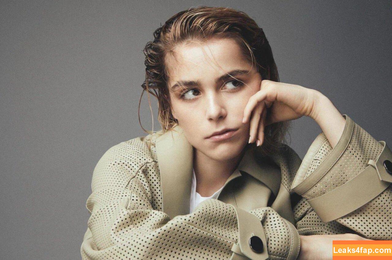 Kiernan Shipka / AdventuresSabrina / kiernanshipka leaked photo photo #0414