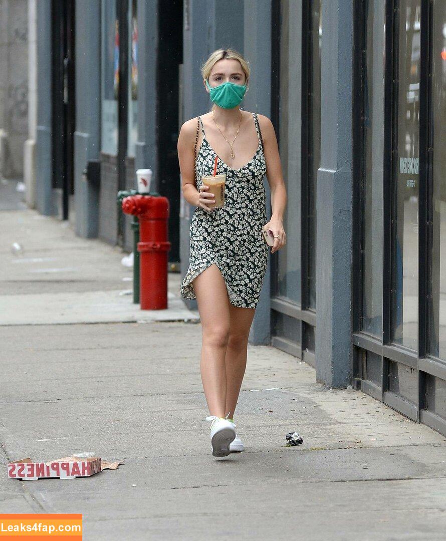 Kiernan Shipka / AdventuresSabrina / kiernanshipka leaked photo photo #0492