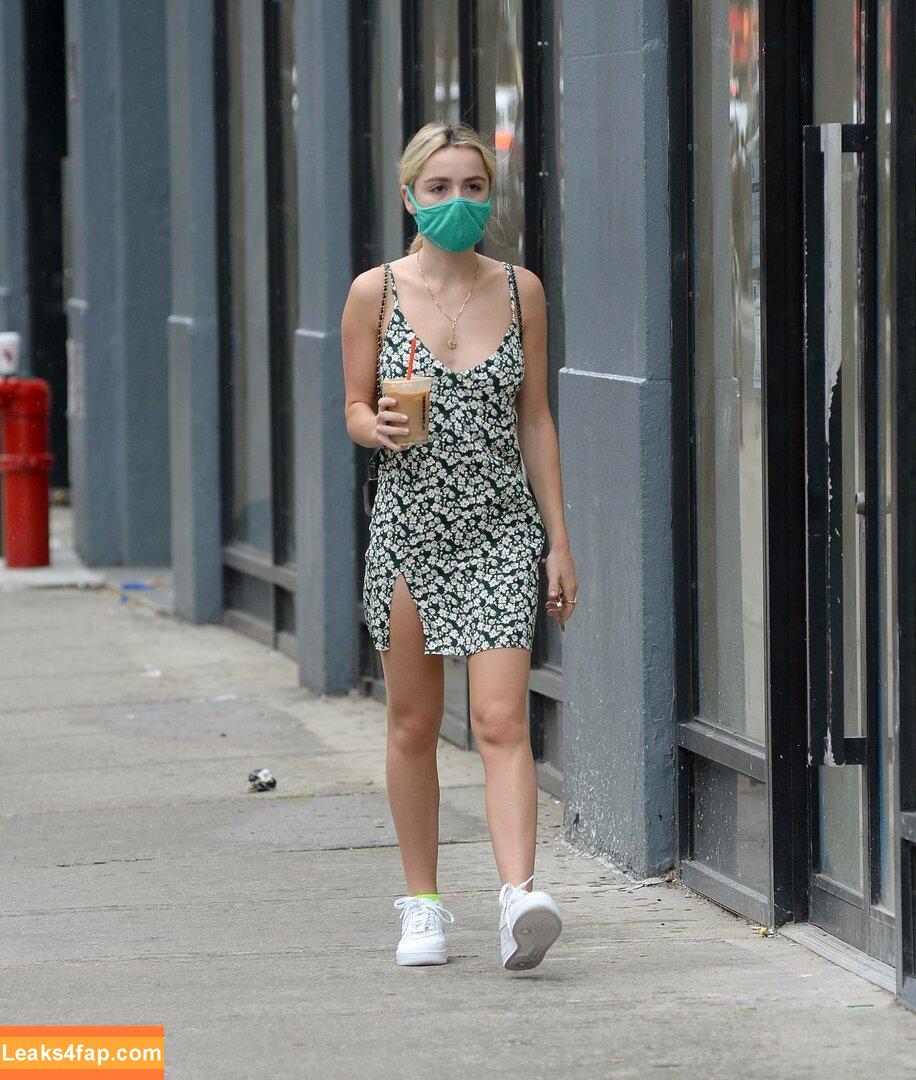 Kiernan Shipka / AdventuresSabrina / kiernanshipka leaked photo photo #0497