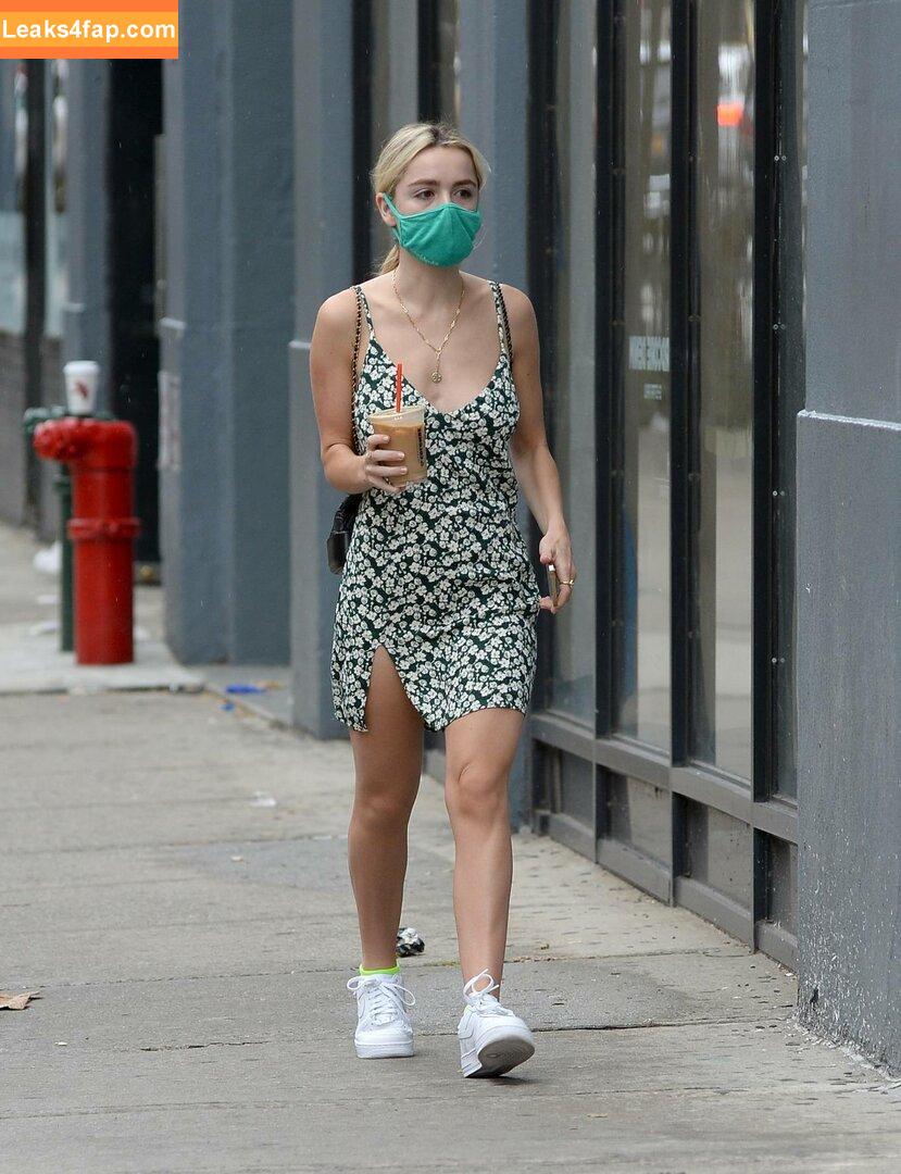 Kiernan Shipka / AdventuresSabrina / kiernanshipka leaked photo photo #0500