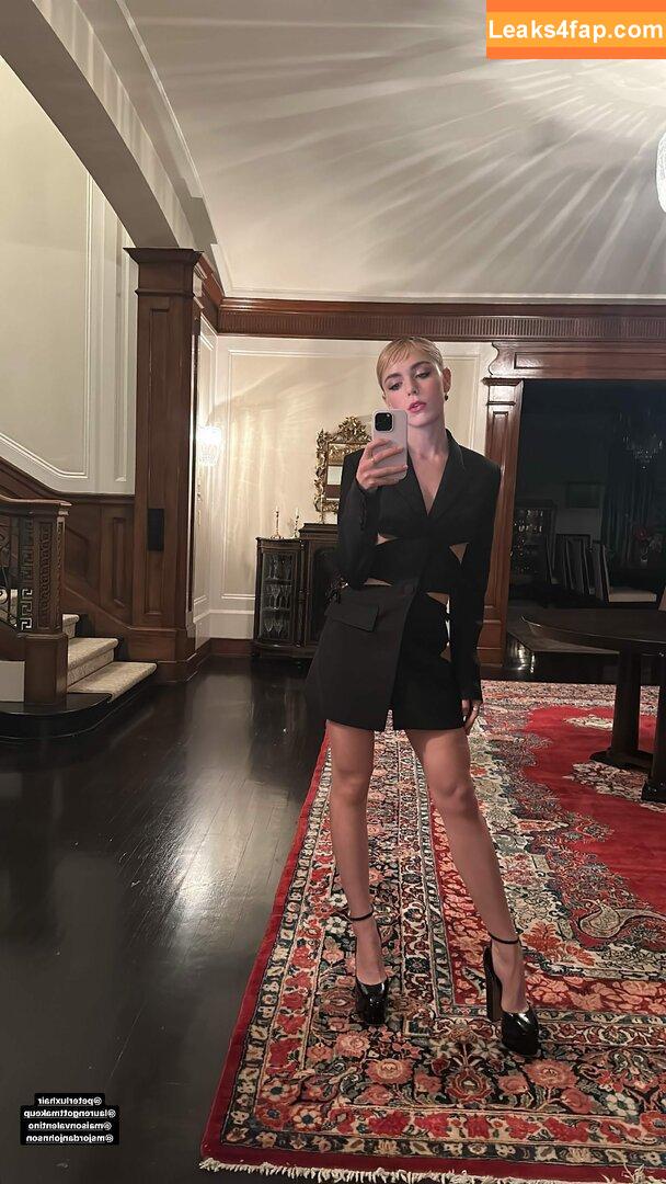 Kiernan Shipka / AdventuresSabrina / kiernanshipka leaked photo photo #0556