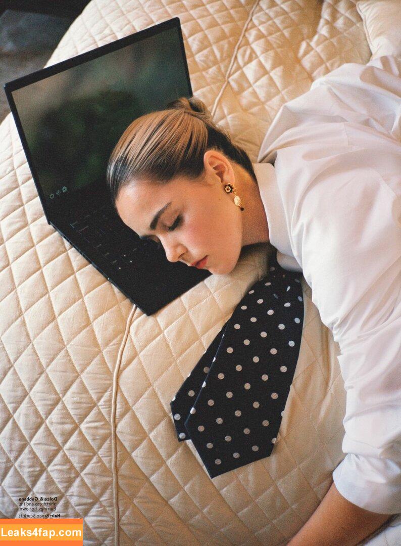 Kiernan Shipka / AdventuresSabrina / kiernanshipka leaked photo photo #0639