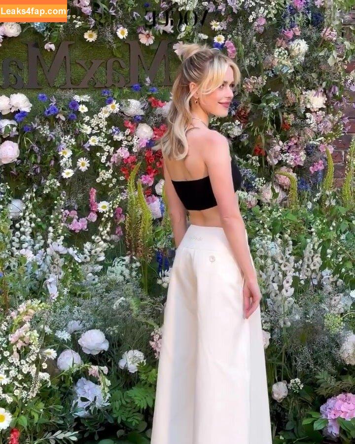 Kiernan Shipka / AdventuresSabrina / kiernanshipka leaked photo photo #0682