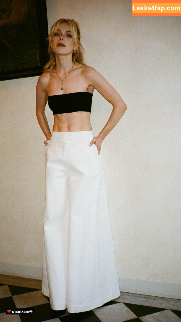 Kiernan Shipka / AdventuresSabrina / kiernanshipka leaked photo photo #0777