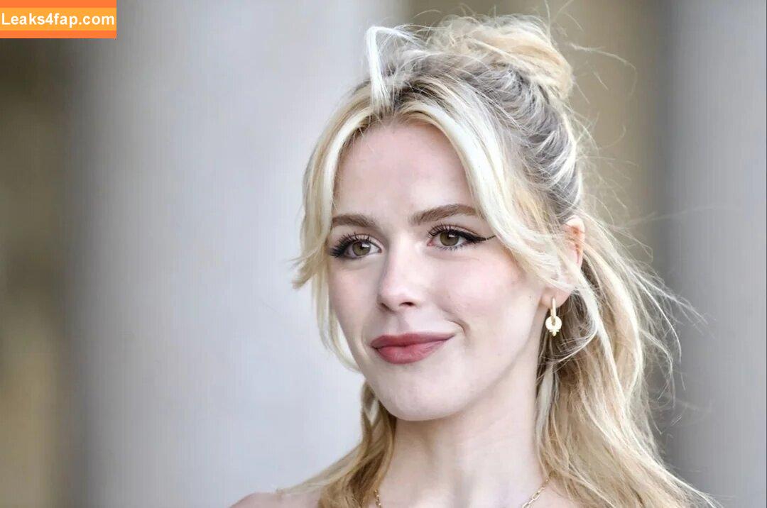 Kiernan Shipka / AdventuresSabrina / kiernanshipka leaked photo photo #0787