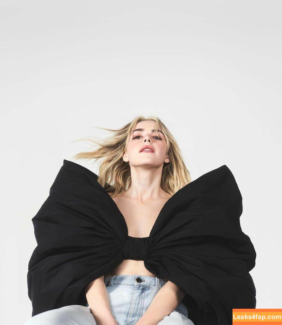 Kiernan Shipka / AdventuresSabrina / kiernanshipka leaked photo photo #0808