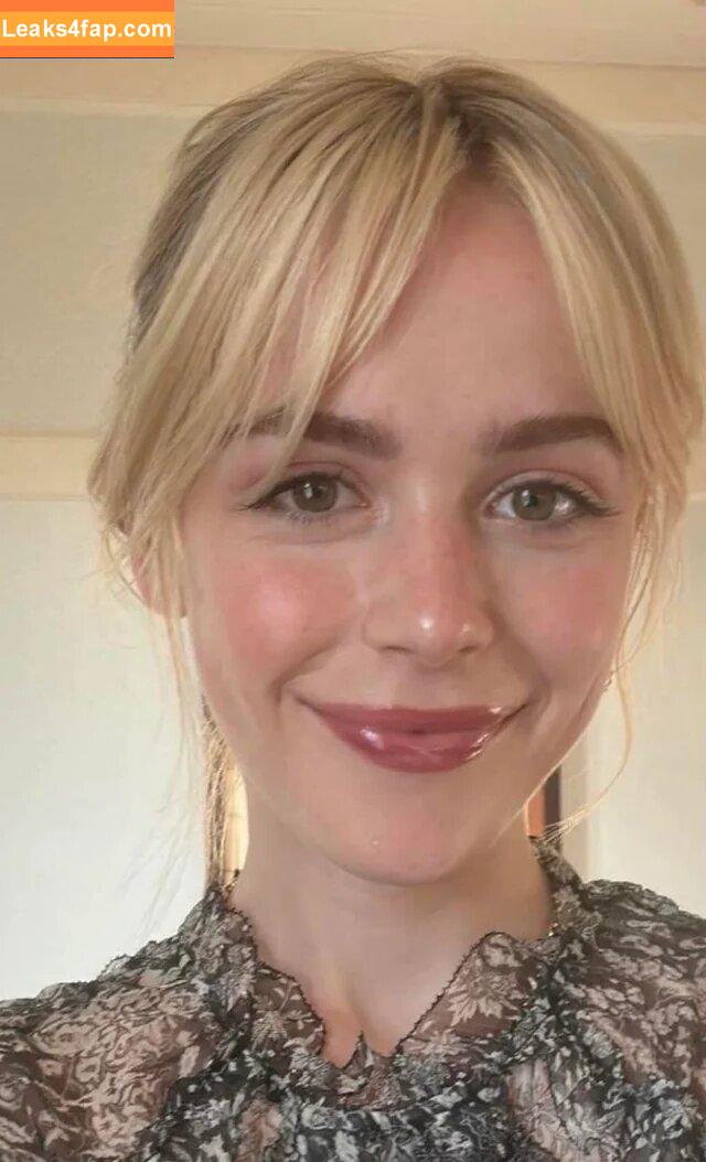 Kiernan Shipka / AdventuresSabrina / kiernanshipka leaked photo photo #0914