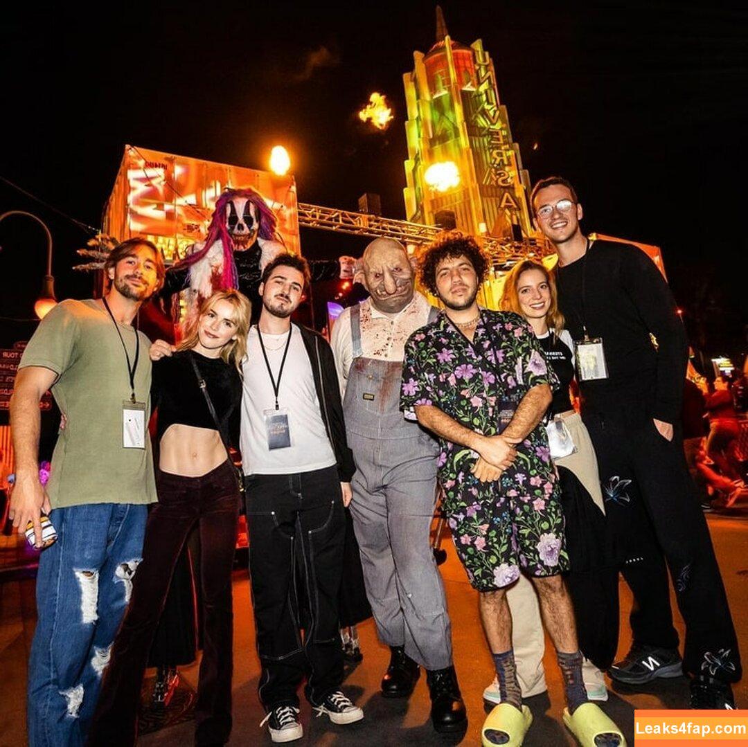 Kiernan Shipka / AdventuresSabrina / kiernanshipka leaked photo photo #0931