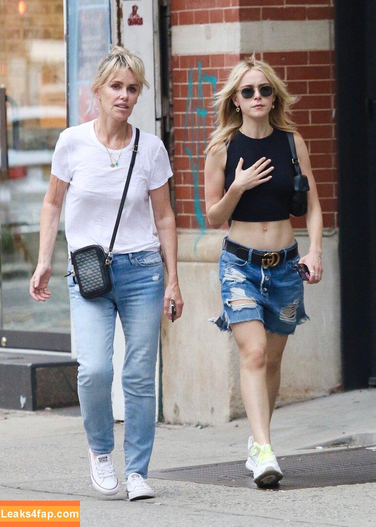 Kiernan Shipka / AdventuresSabrina / kiernanshipka leaked photo photo #0944