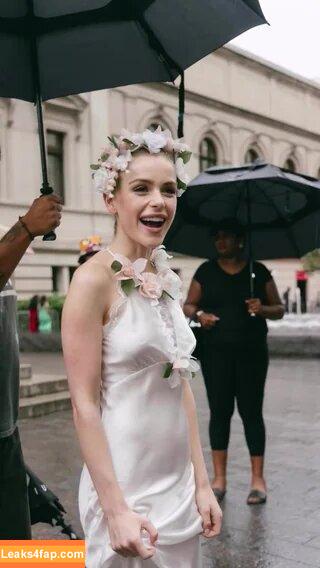 Kiernan Shipka / AdventuresSabrina / kiernanshipka leaked photo photo #0968