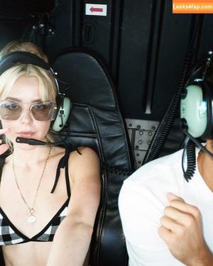 Kiernan Shipka photo #0186