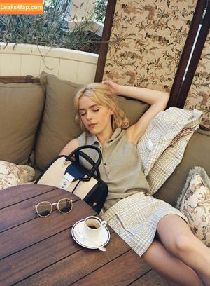 Kiernan Shipka photo #0194