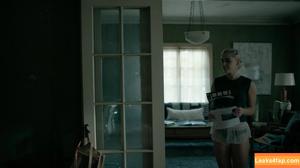 Kiernan Shipka photo #0213