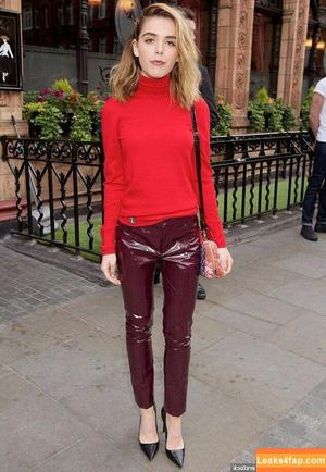 Kiernan Shipka photo #0222