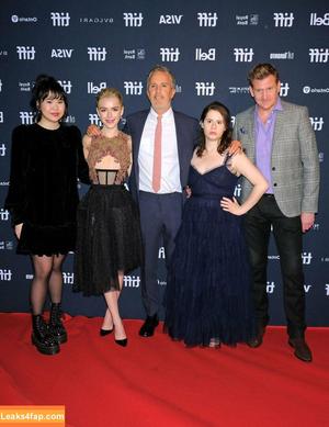 Kiernan Shipka photo #0258