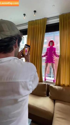 Kiernan Shipka photo #0265