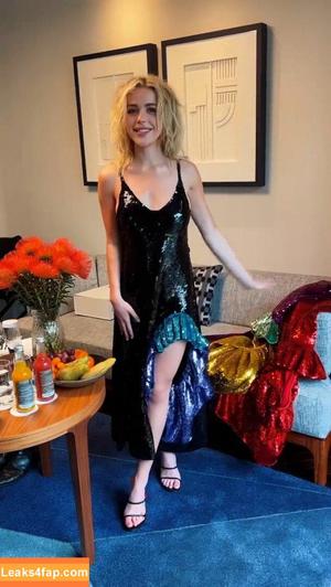 Kiernan Shipka photo #0303