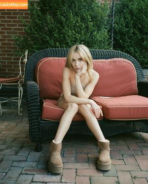 Kiernan Shipka photo #0312