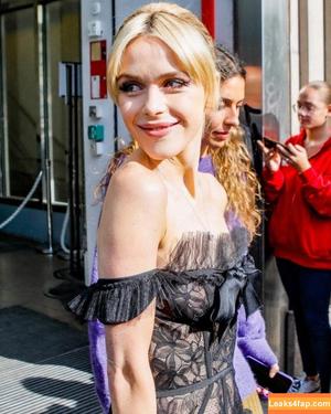 Kiernan Shipka photo #0338