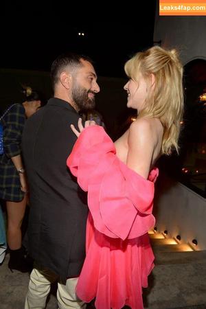 Kiernan Shipka photo #0366