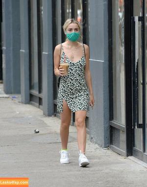 Kiernan Shipka photo #0487