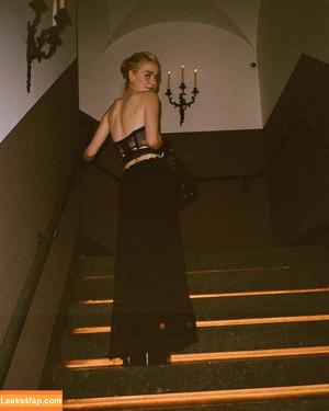 Kiernan Shipka photo #0543