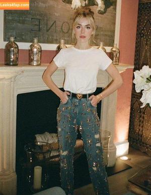 Kiernan Shipka photo #0600