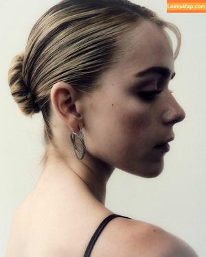 Kiernan Shipka photo #0605