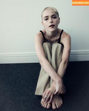 Kiernan Shipka photo #0606