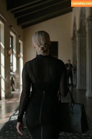 Kiernan Shipka photo #0656