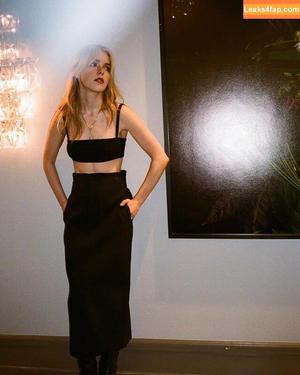 Kiernan Shipka photo #0710