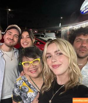 Kiernan Shipka photo #0796