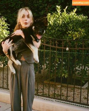 Kiernan Shipka photo #0906