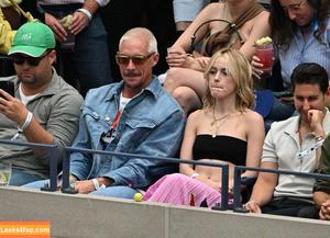 Kiernan Shipka photo #0951