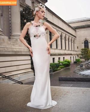 Kiernan Shipka photo #0965