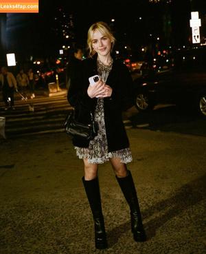 Kiernan Shipka photo #0977