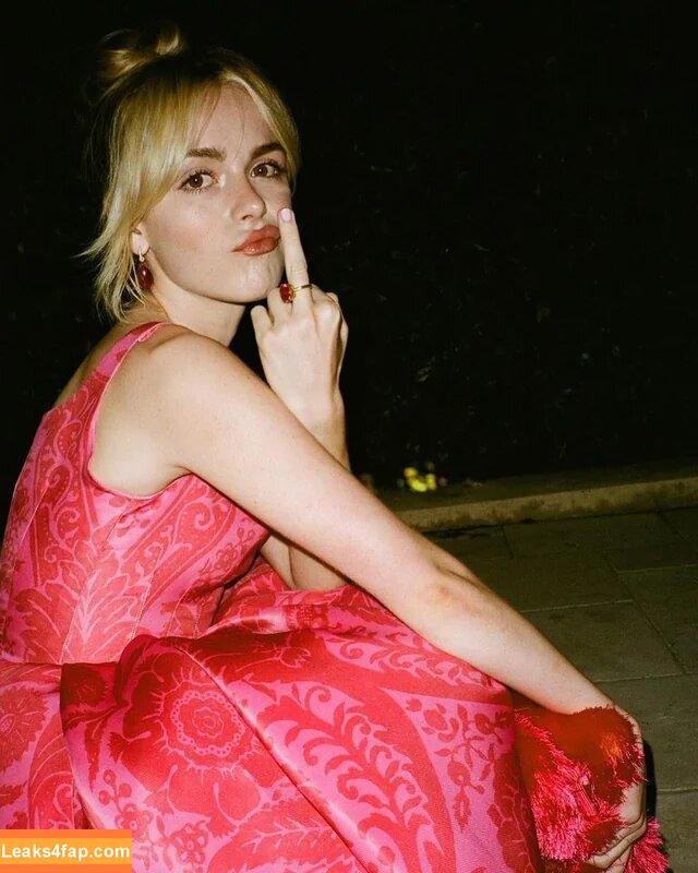 Kiernan Shipka / AdventuresSabrina / kiernanshipka leaked photo photo #1083